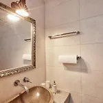 Casa Di Pietra *