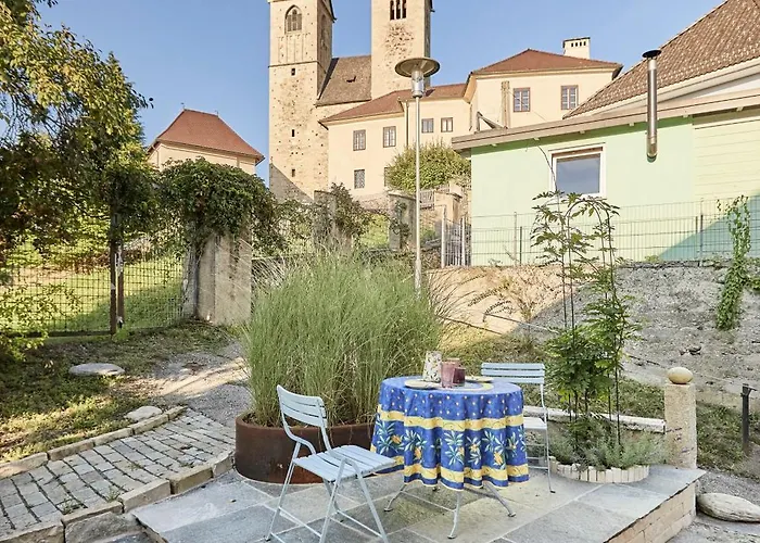 Homestay Casa Di Pietra *